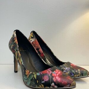 Elliot Lucca Catalina Floral Printed Pump Heels 7.5